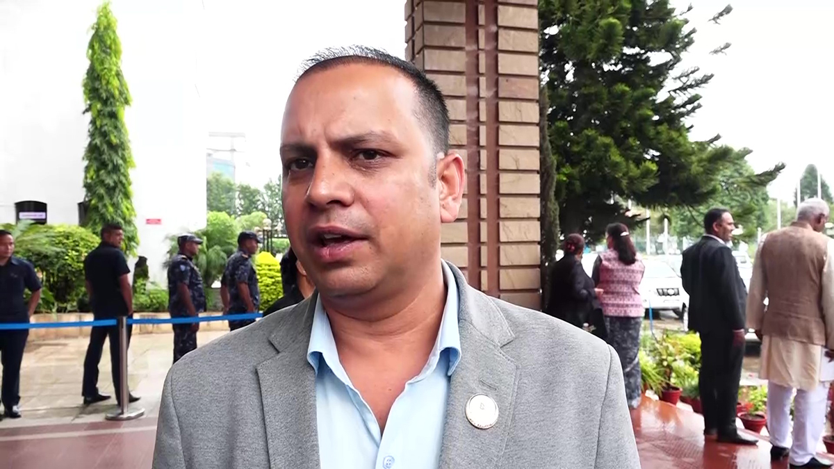 संसद करदाताको पैसा सक्ने थलो मात्रै भयो : सांसद झा